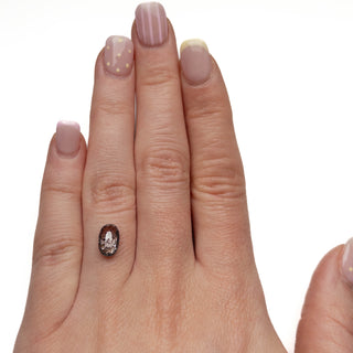 Salt and pepper diamond