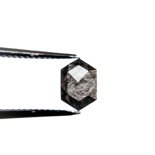 Salt and pepper hexagon diamond