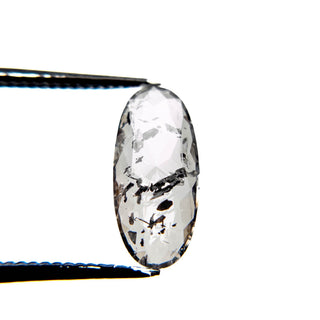 Oval diamond