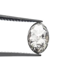Salt and pepper diamond