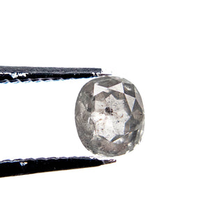 Salt and pepper diamond