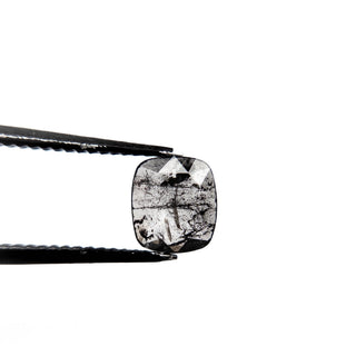 Salt and pepper cushion diamond