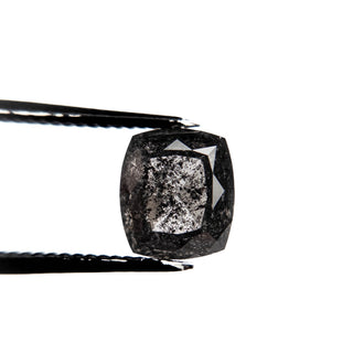 Salt and pepper cushion diamond