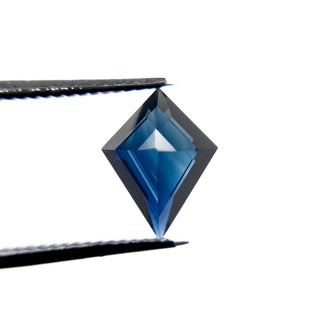 Dark blue kite sapphire