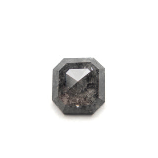 Salt and pepper square diamond