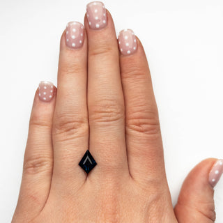 Dark blue kite sapphire
