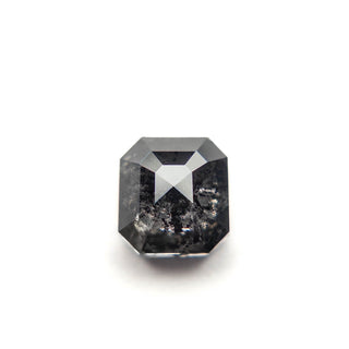 Salt and pepper square diamond