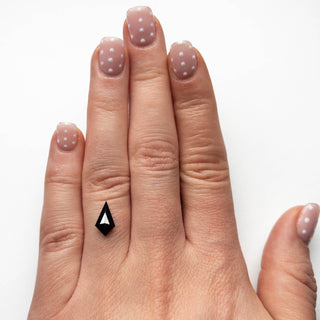 Black kite diamond