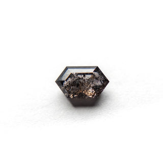Salt and pepper hexagon diamond