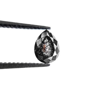 Salt and pepper pear diamond