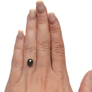 Black oval diamond