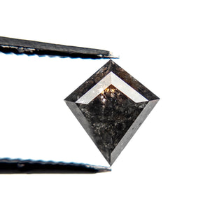 Black salt and pepper kite diamond