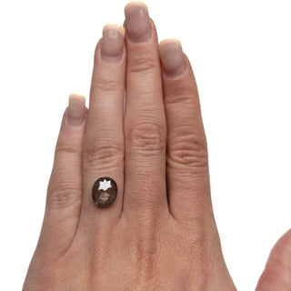 Oval diamond