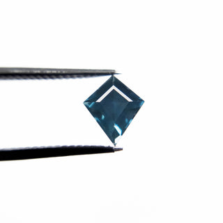 Blue kite sapphire