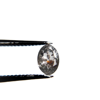 Salt and pepper diamond