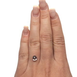 Salt and pepper diamond