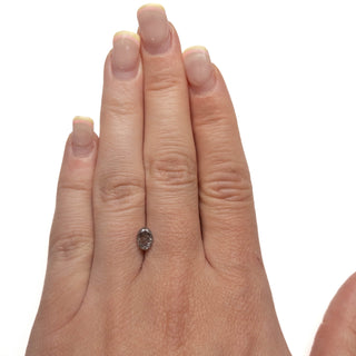 Oval diamond