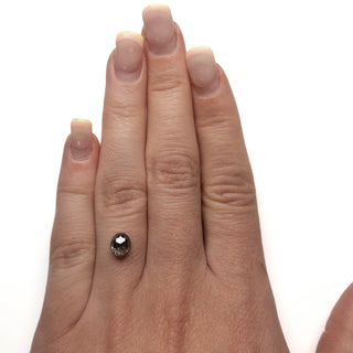 Oval diamond