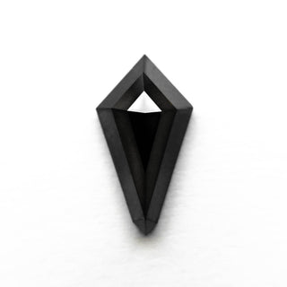 Black kite diamond