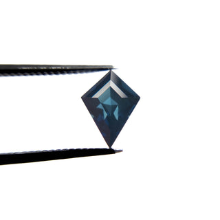 Dark blue kite sapphire