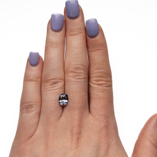 Grey spinel