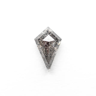 Salt and pepper kite diamond