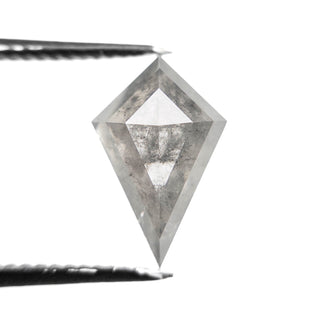 Salt and pepper kite diamond
