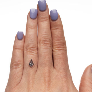 Salt and pepper kite diamond