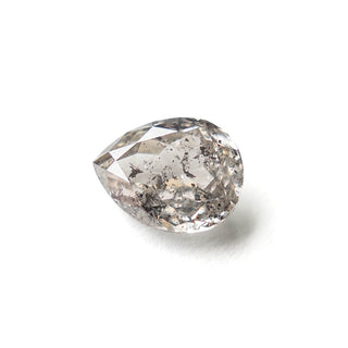 Salt and pepper diamond