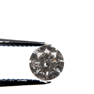 Salt and pepper diamond