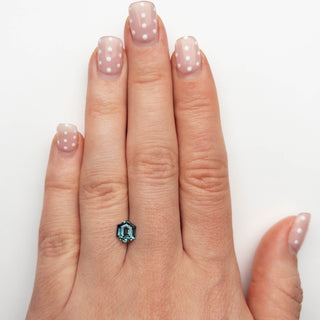 Hexagon sapphire