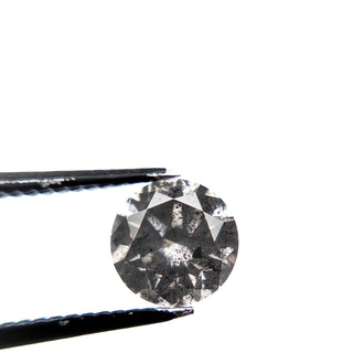 Round salt and pepper diamond