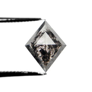 Black salt and pepper lozenge diamond