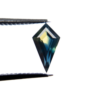 Green kite sapphire