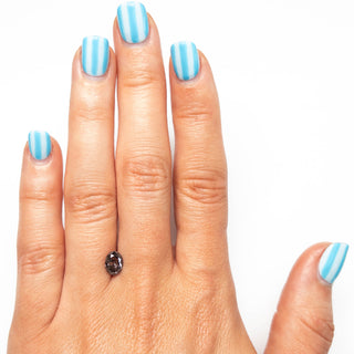 Salt and pepper diamond