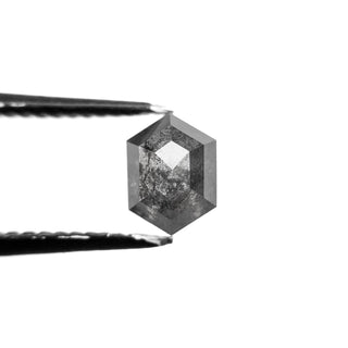 Salt and pepper hexagon diamond