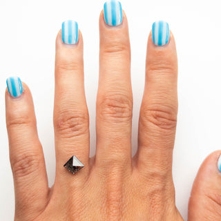 Salt and pepper kite diamond