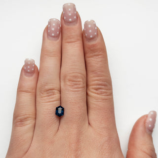 Hexagon sapphire