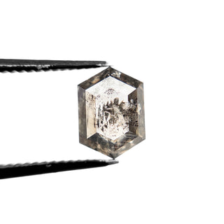 Salt and pepper hexagon diamond