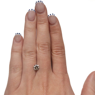 Salt and pepper diamond