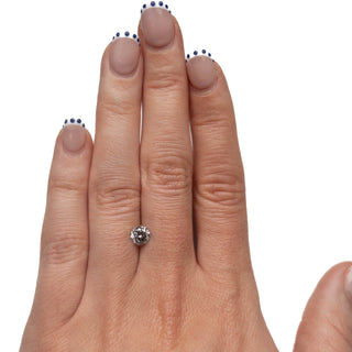 Salt and pepper round diamond