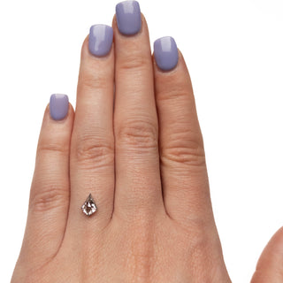 Salt and pepper diamond