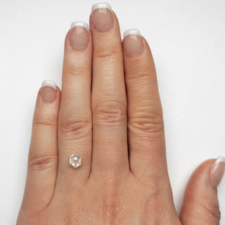 White hexagon diamond