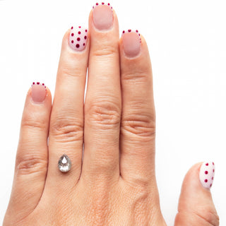 Salt and pepper diamond