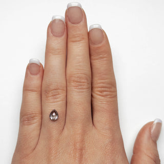 Salt and pepper pear diamond