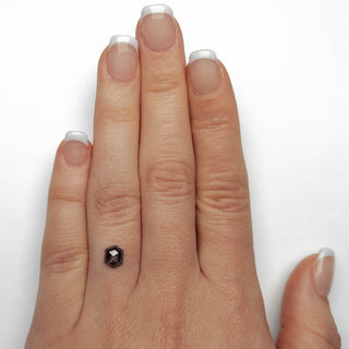 Salt and pepper hexagon diamond