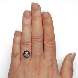 Round salt and pepper diamond