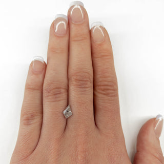 Salt and pepper kite diamond