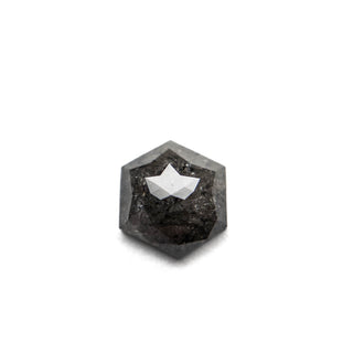 Salt and pepper hexagon diamond