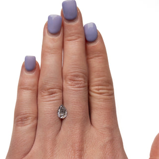 Salt and pepper pear diamond